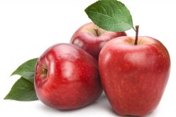 Protest w Warszawie i pomysły na zagospodarowanie nadwyżek jabłek