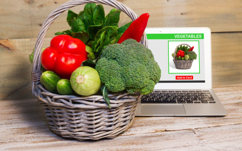 Sprzedaż internetowa w branży warzywniczej i ogrodniczej – jak funkcjonuje w Polsce i czy się opłaca?