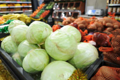 Niskie dostawy warzyw windują ich ceny?